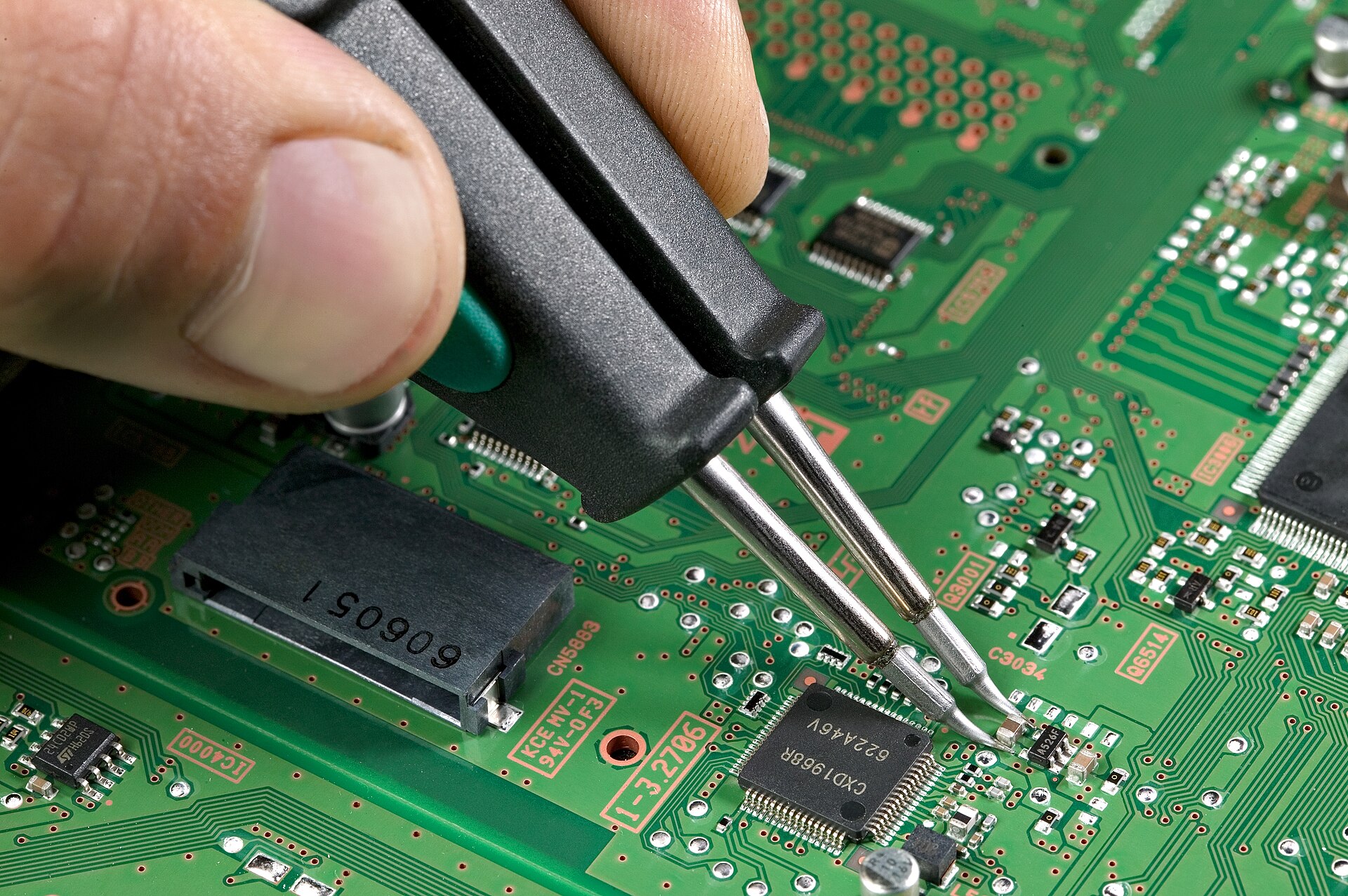 PCA placing with tweezers